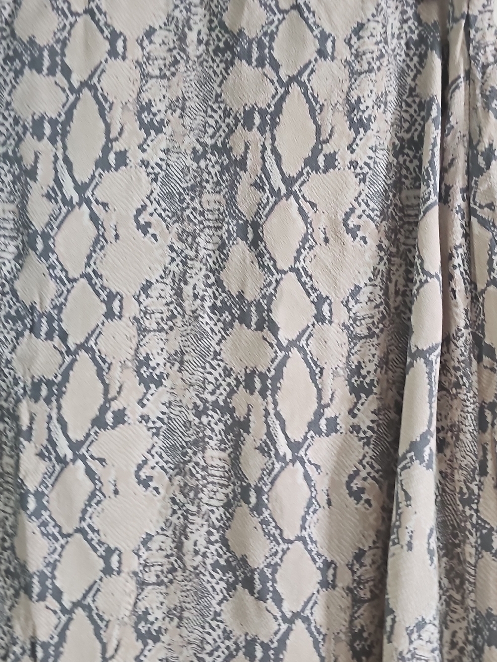 American Eagle Outfitters Snake-Print Midi Skirt in Beige and Gray - Picture 2 of 6